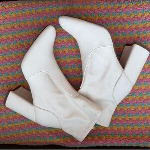 Elegant White Ankle Boots